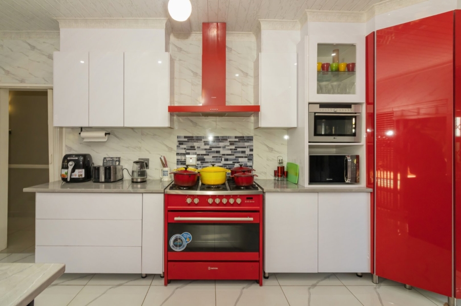 4 Bedroom Property for Sale in West Park Free State